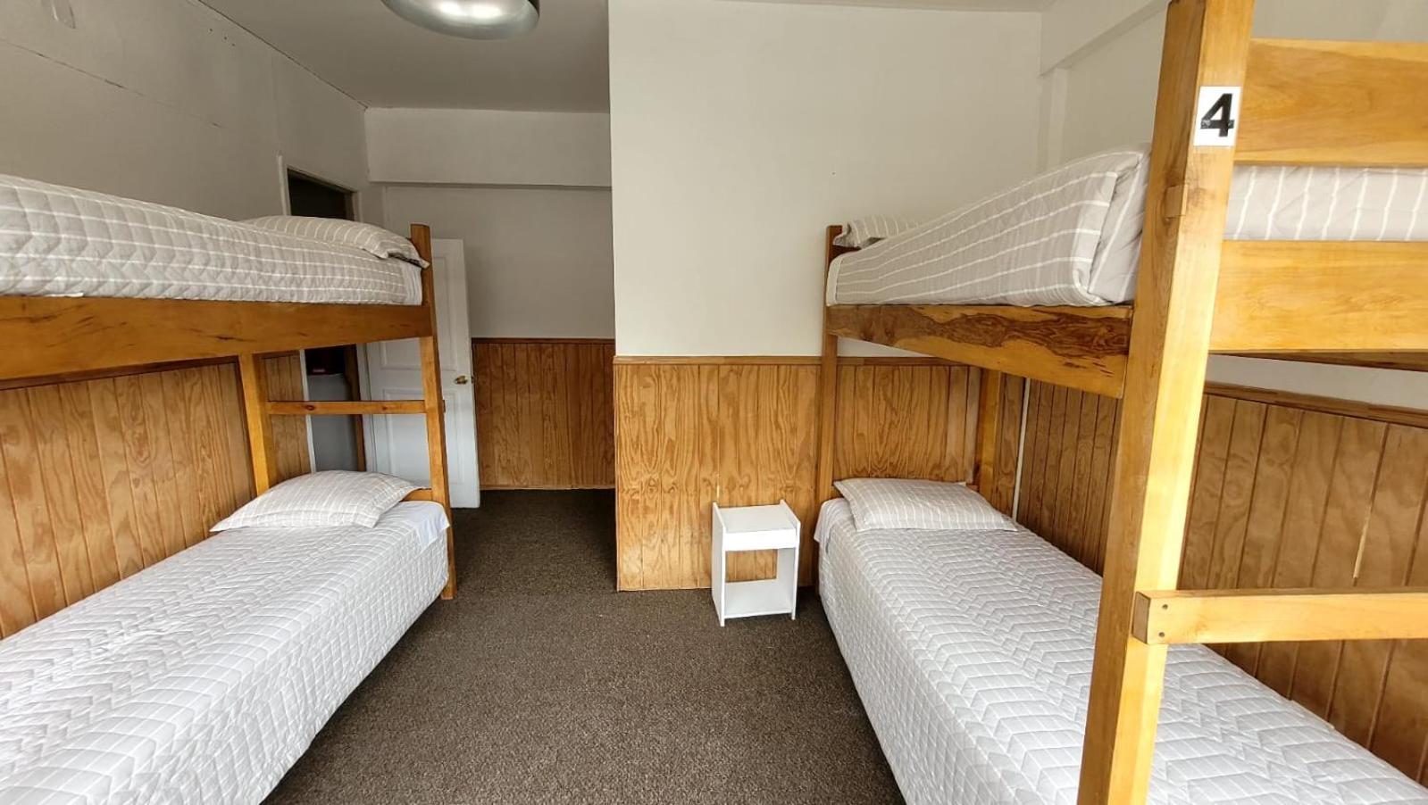 Hostel Natales Пуерто Наталес Екстериор снимка